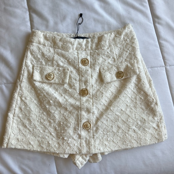 Zara Short skirt - Picture 2 of 2